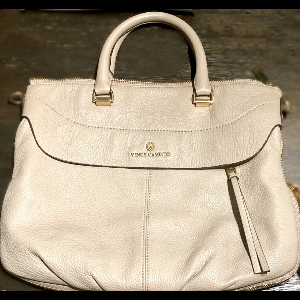 Vince Camuto Dean handbag